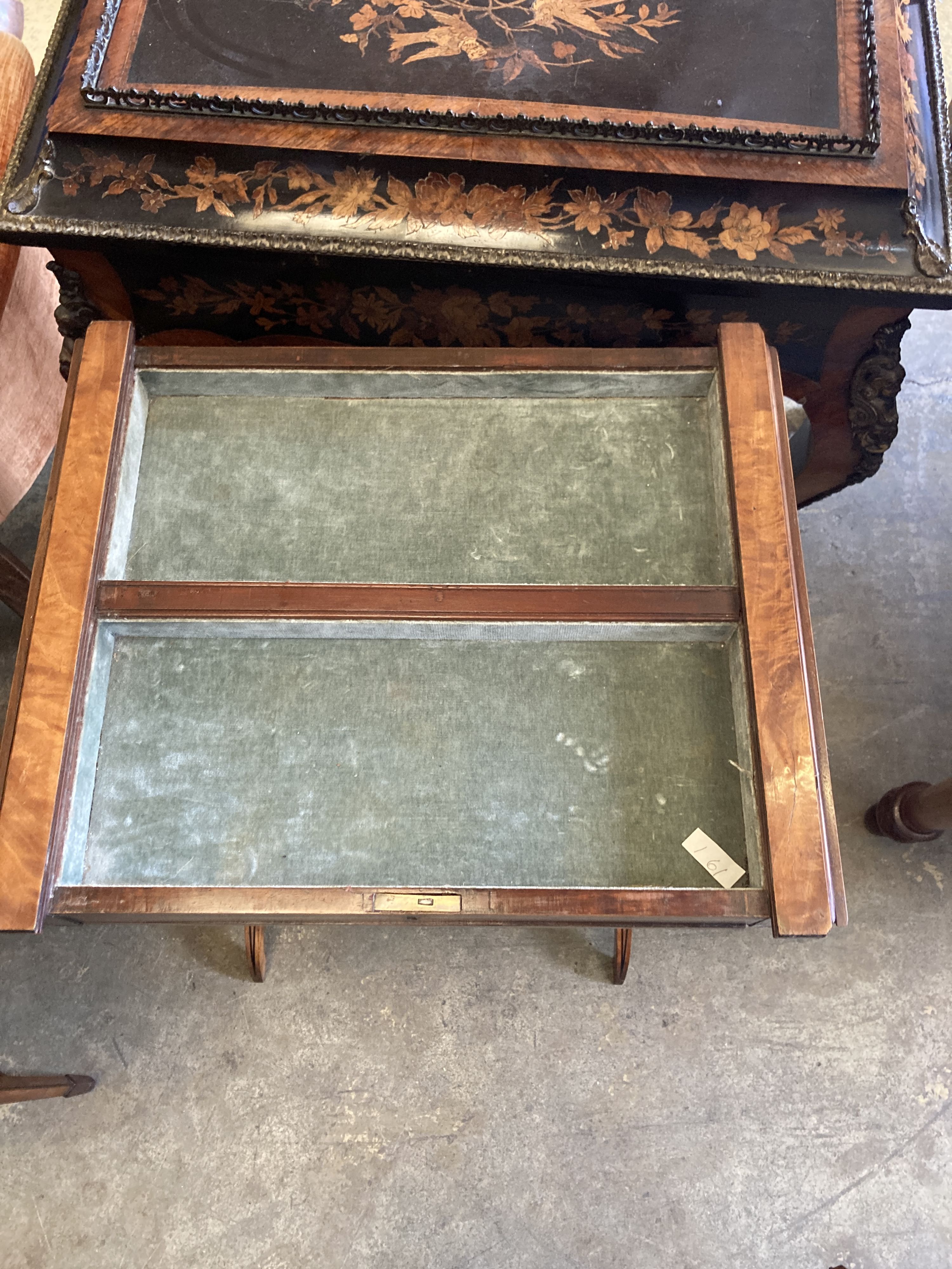 A George III satinwood drop-leaf games table with removable top and slide (modified), width 50cm, depth 41cm, height 71cm